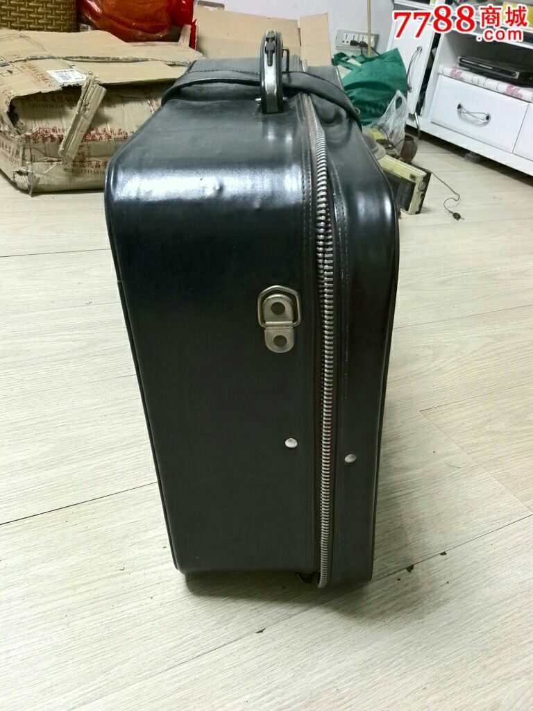 老人造革皮箱-se35340347-7788收藏__中國收藏熱線
